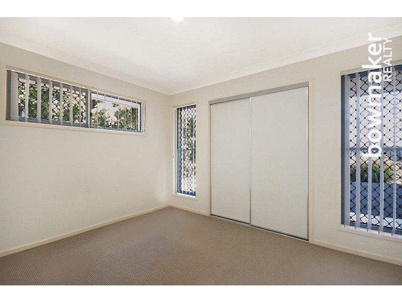 6 Caper White Court, Kallangur QLD 4503