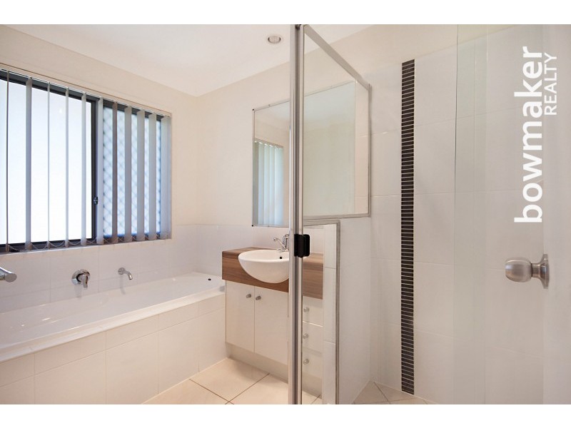 6 Caper White Court, Kallangur QLD 4503