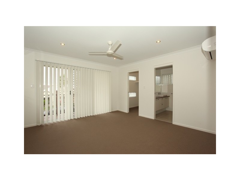 4 Kowari Crescent, North Lakes QLD 4509