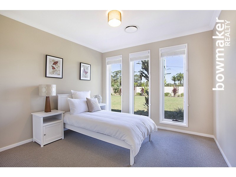 137 Peel Road, Ningi QLD 4511