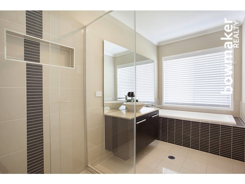 137 Peel Road, Ningi QLD 4511