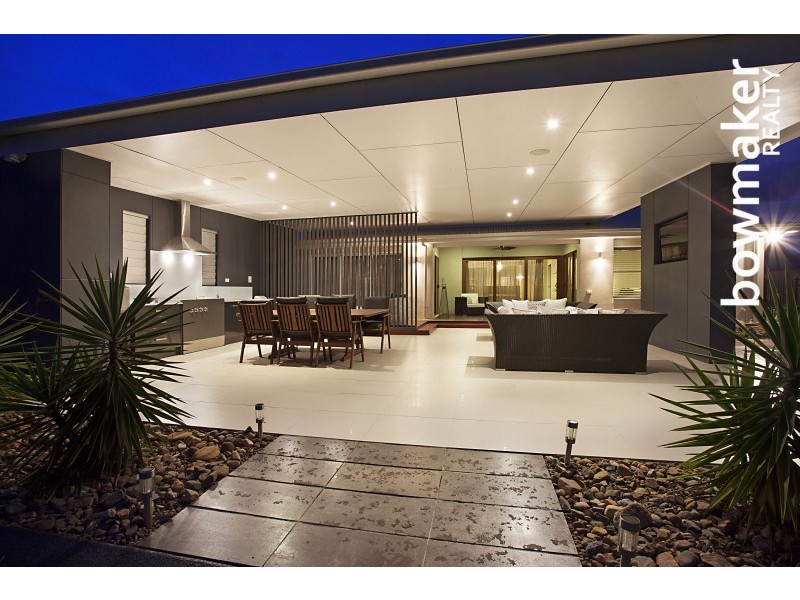 137 Peel Road, Ningi QLD 4511