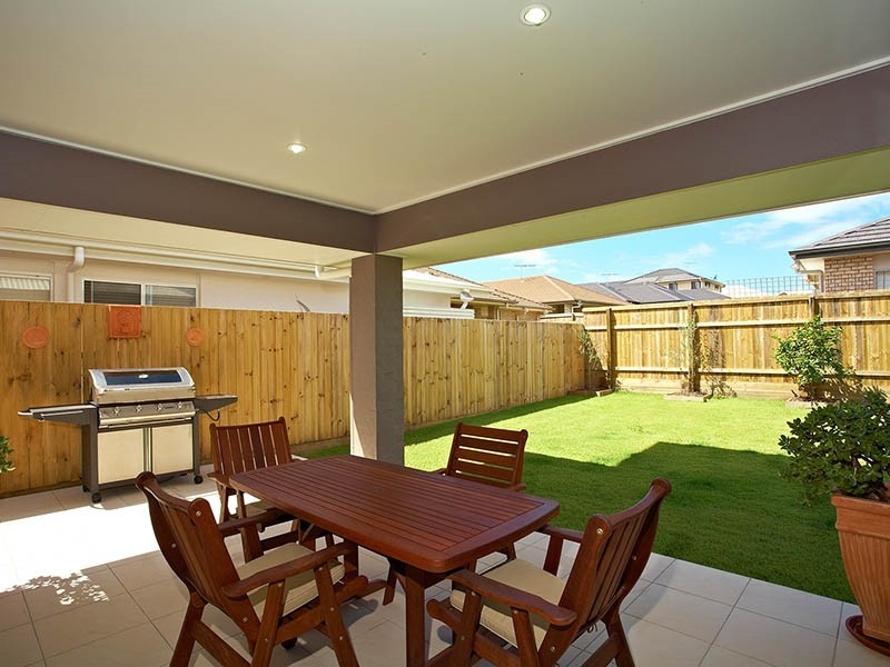 23 Warabi Crescent, North Lakes QLD 4509