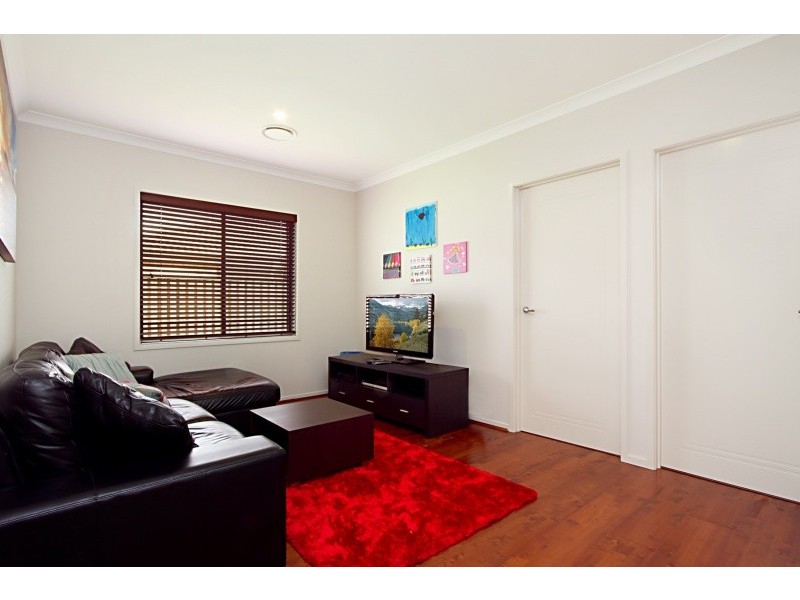 13 Severn Crescent, North Lakes QLD 4509