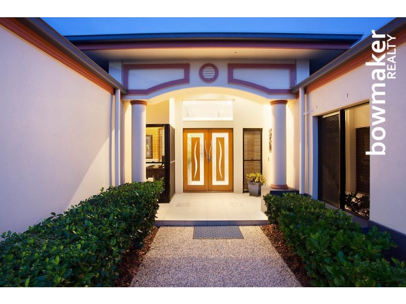 6 Thistle Court, Newport QLD 4020