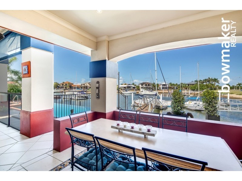 6 Thistle Court, Newport QLD 4020