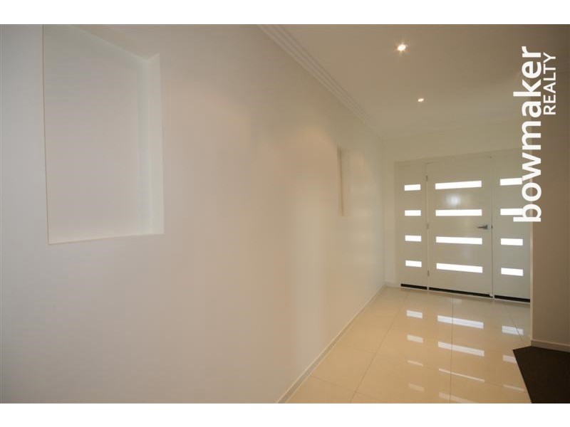 16 Astley Parade, North Lakes QLD 4509