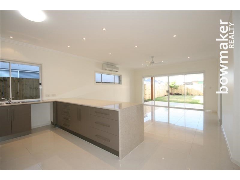 16 Astley Parade, North Lakes QLD 4509