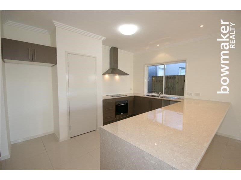 16 Astley Parade, North Lakes QLD 4509