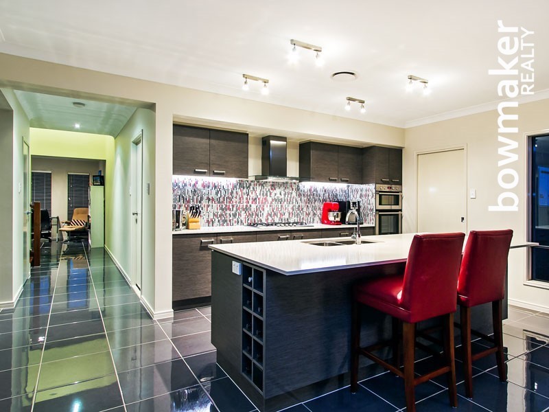 5 Armour Close, North Lakes QLD 4509