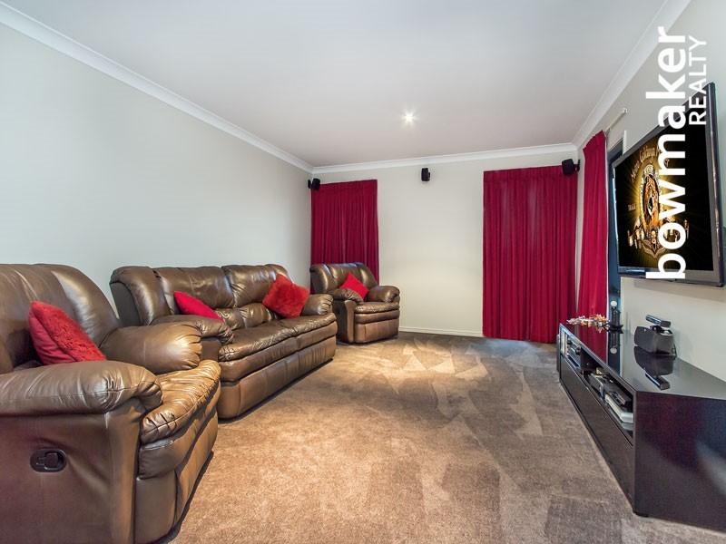 5 Armour Close, North Lakes QLD 4509