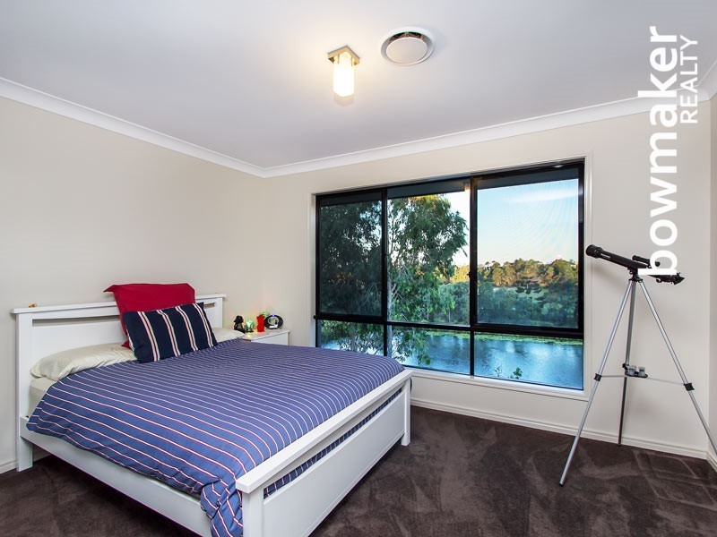 5 Armour Close, North Lakes QLD 4509