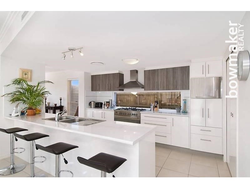 18 Astley Parade, North Lakes QLD 4509