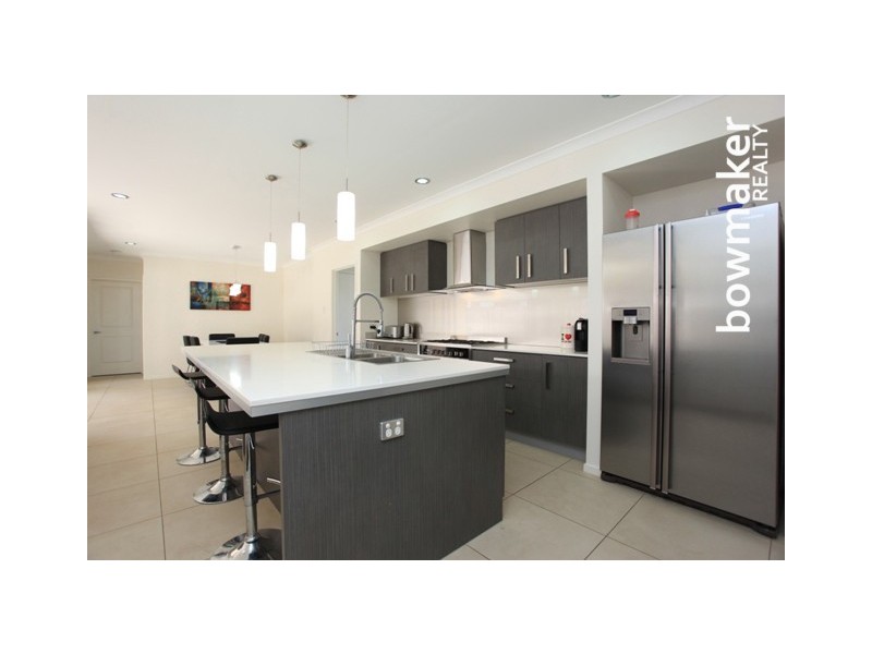 2 Yarrow Circuit, Griffin QLD 4503