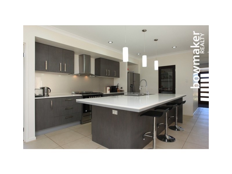 2 Yarrow Circuit, Griffin QLD 4503