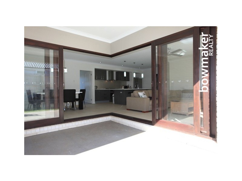 2 Yarrow Circuit, Griffin QLD 4503