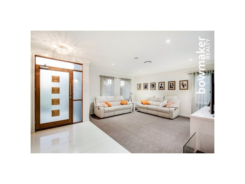 18 Forrestal Circuit, North Lakes QLD 4509