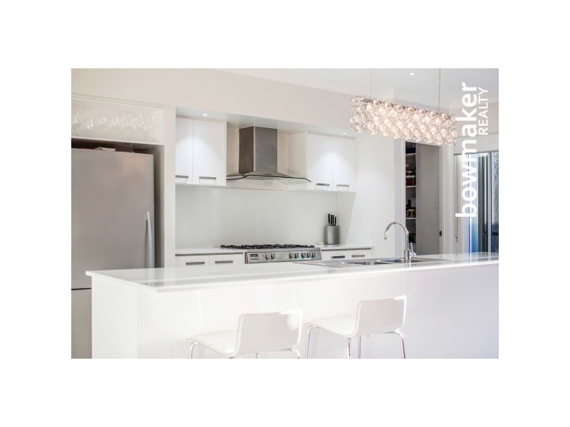 18 Forrestal Circuit, North Lakes QLD 4509