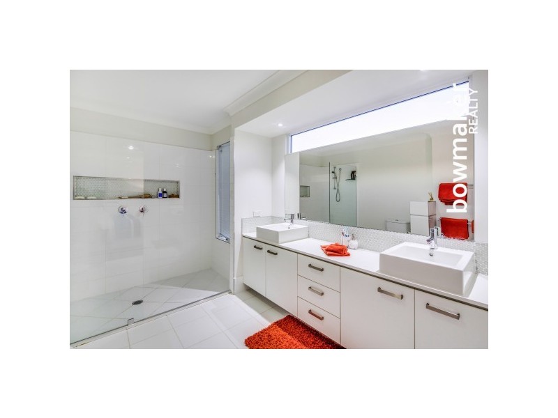 18 Forrestal Circuit, North Lakes QLD 4509