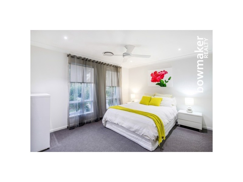 18 Forrestal Circuit, North Lakes QLD 4509