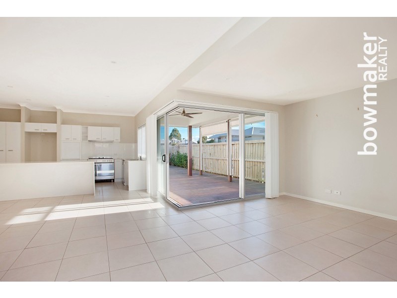 32 Planigale Crescent, North Lakes QLD 4509