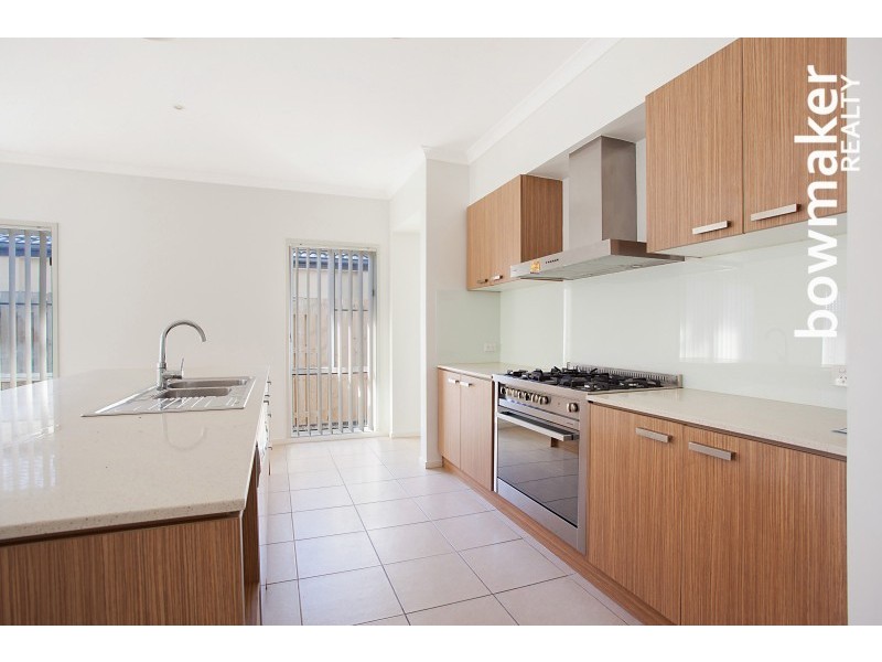 15 Satinay Parade, North Lakes QLD 4509