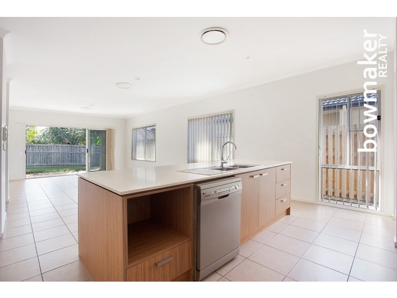 15 Satinay Parade, North Lakes QLD 4509