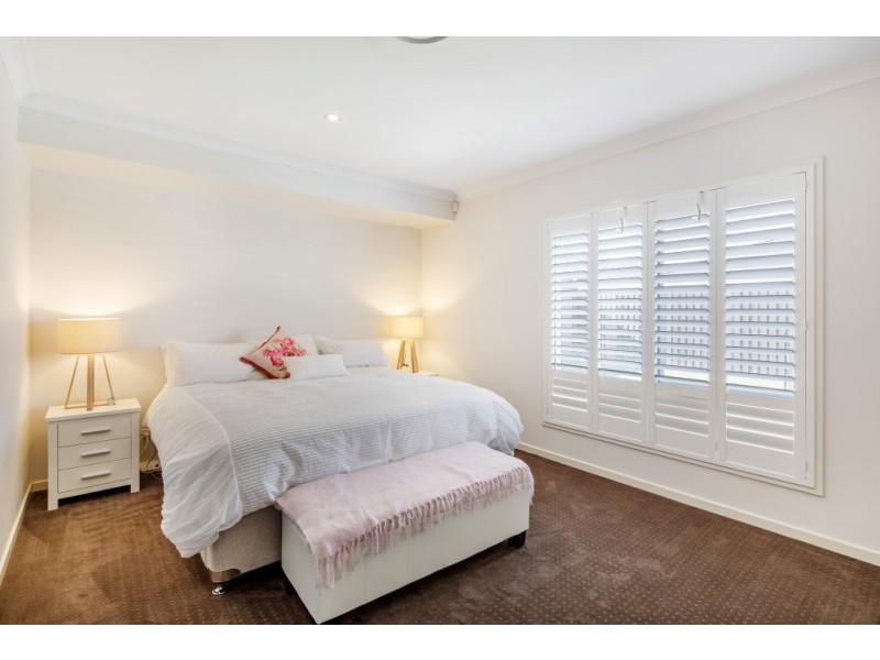 159 Nicklaus Pde, North Lakes QLD 4509