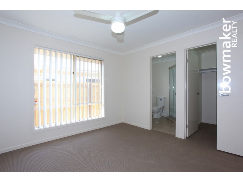 16 Moonie Crescent, North Lakes QLD 4509