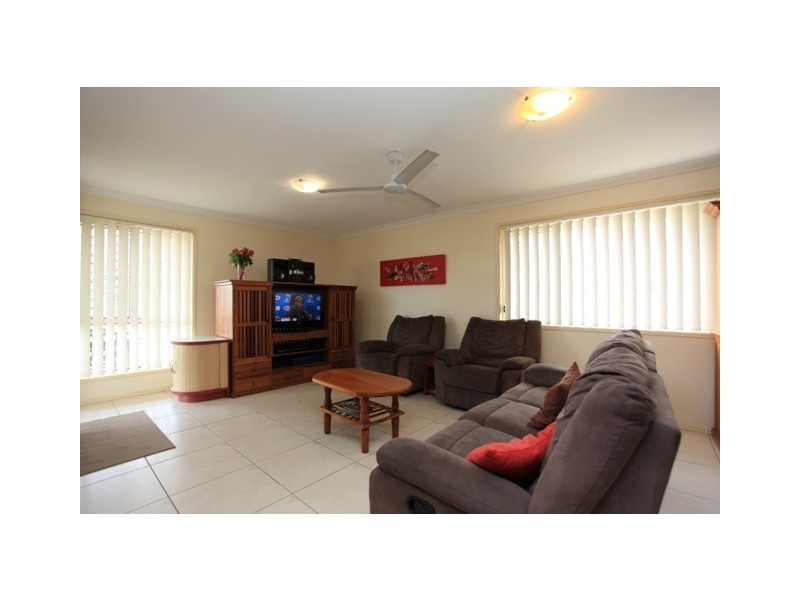 22 Dobell Street, Rothwell QLD 4022