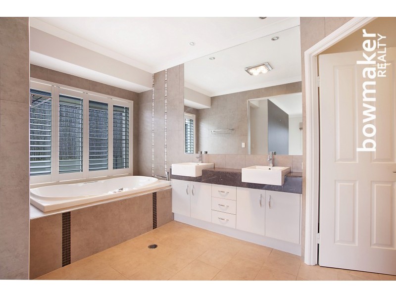 7 Twin Lakes Drive, Murrumba Downs QLD 4503