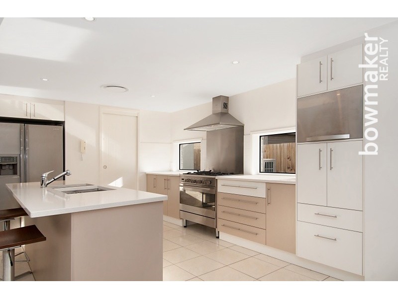 8 Bettong Place, North Lakes QLD 4509