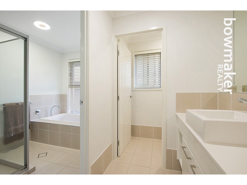 24 Augusta Parade, North Lakes QLD 4509