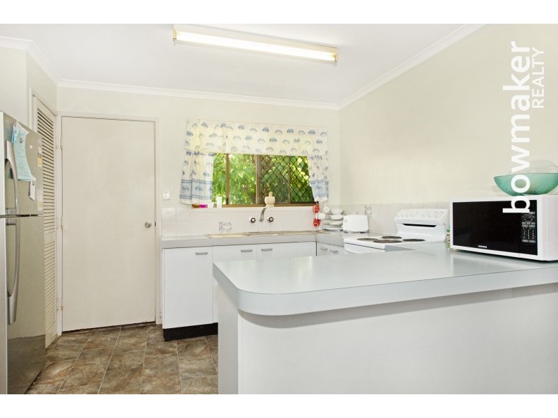 2/4 Manley Street, Caboolture QLD 4510