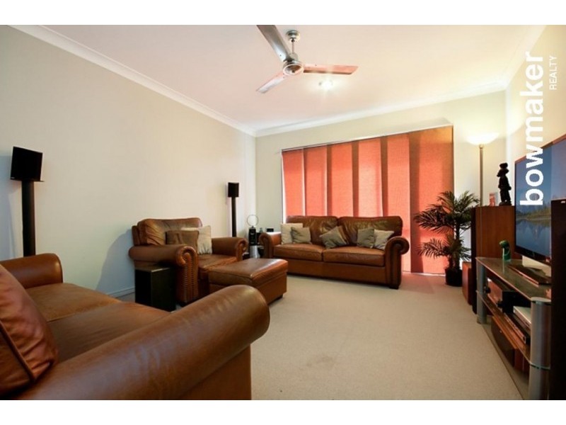 42 Grebe Circuit, North Lakes QLD 4509