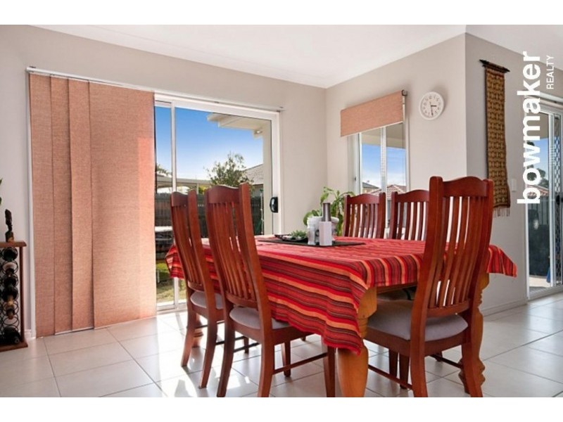 42 Grebe Circuit, North Lakes QLD 4509