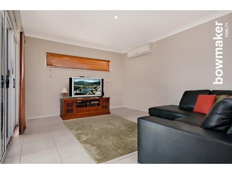 42 Grebe Circuit, North Lakes QLD 4509