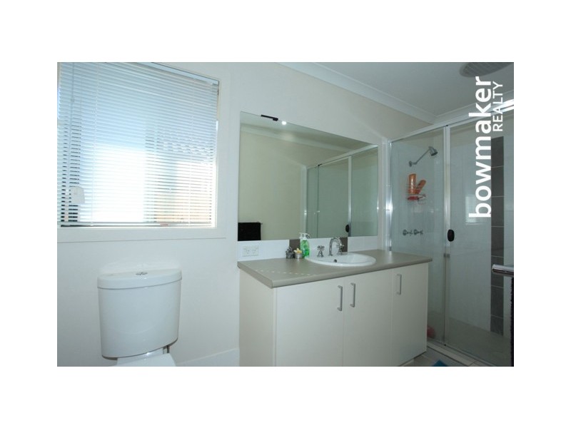 24 Shimao Crescent, North Lakes QLD 4509