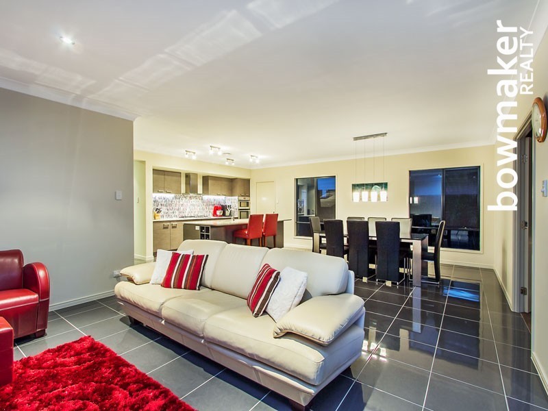 5 Armour Close, North Lakes QLD 4509