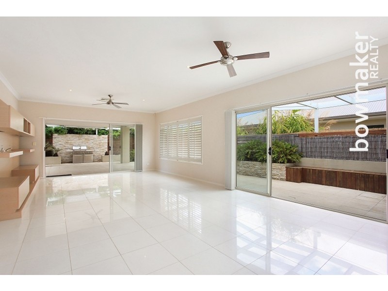 4 Satinay Parade, North Lakes QLD 4509