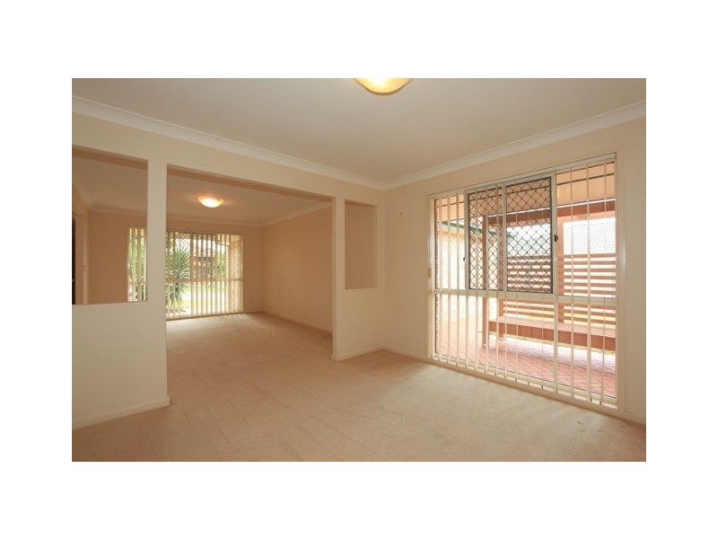 33 Raymont Street, North Lakes QLD 4509