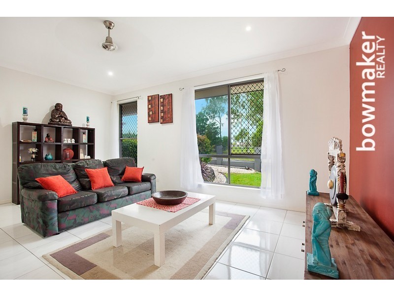 7-9 Barr Place, Ningi QLD 4511