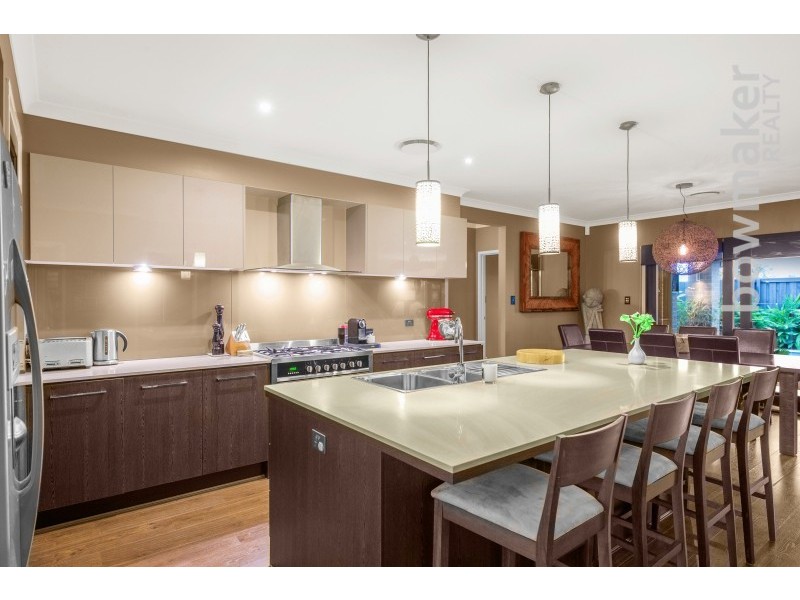 1 Kakadu Court, North Lakes QLD 4509