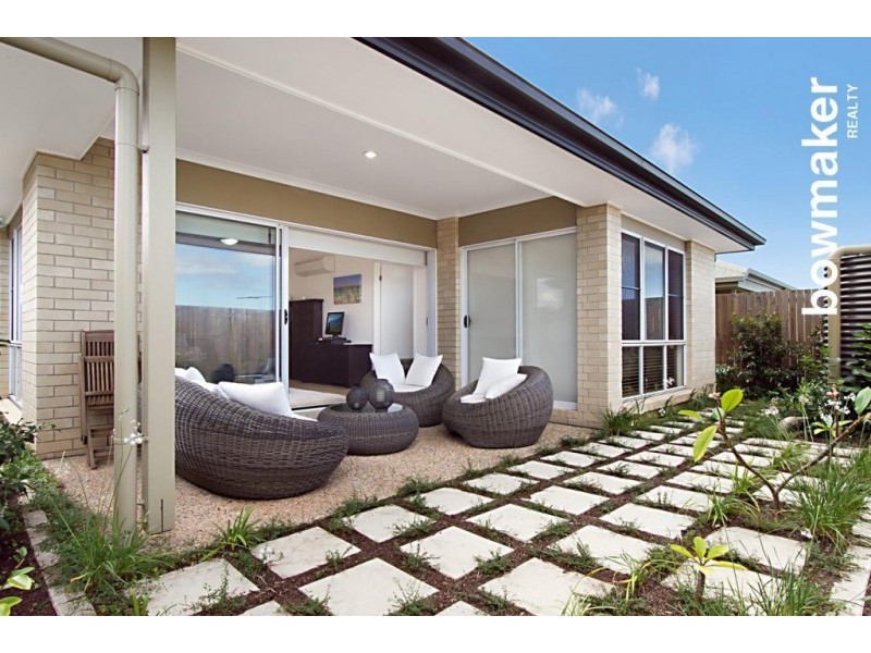 11 Moonie Crescent, North Lakes QLD 4509