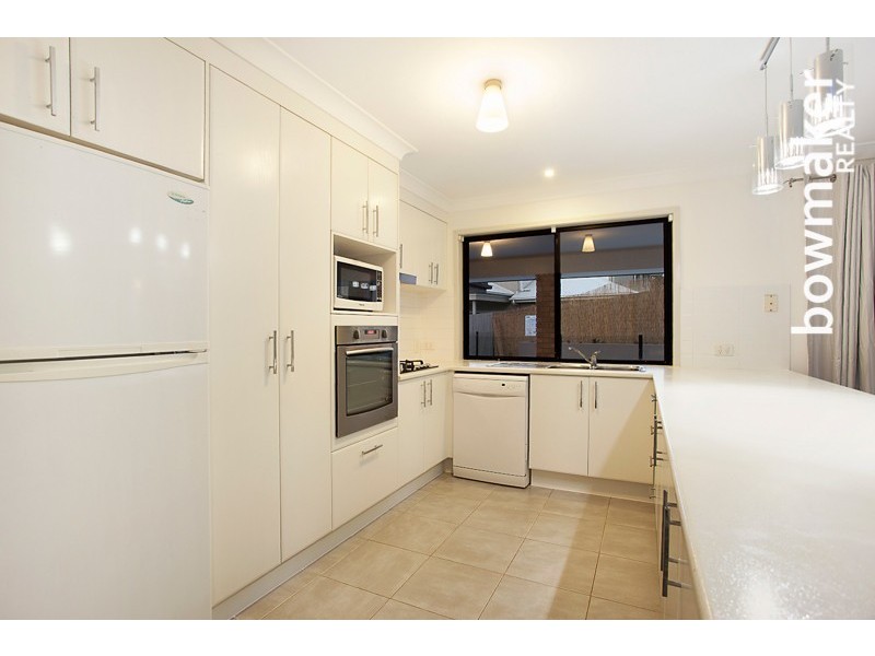 27 Sears Parade, North Lakes QLD 4509