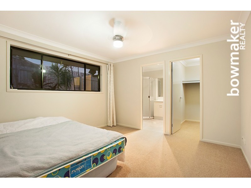 27 Sears Parade, North Lakes QLD 4509