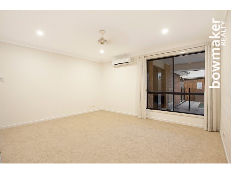 27 Sears Parade, North Lakes QLD 4509