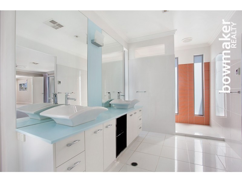 14 Allenby Close, North Lakes QLD 4509