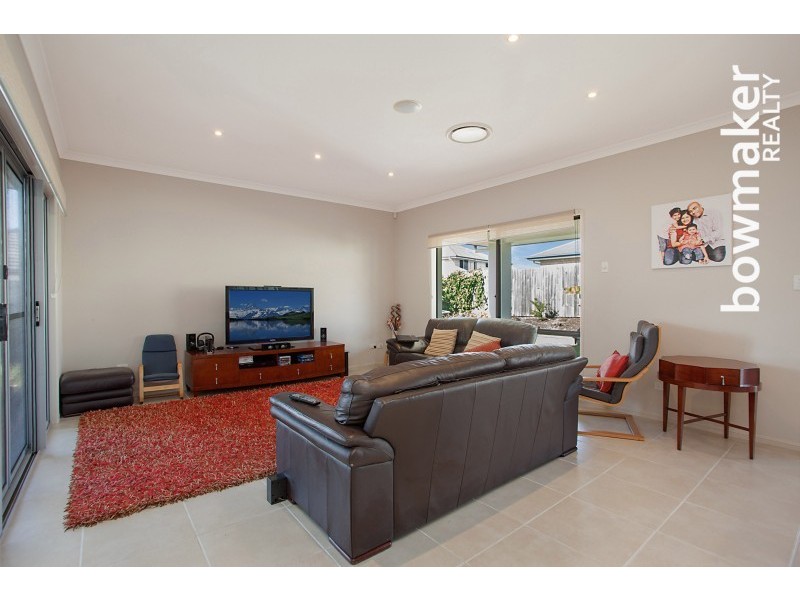 10 Midyim Street, North Lakes QLD 4509