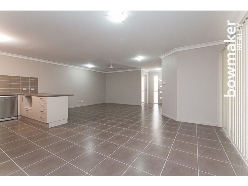 2/14 Crawford Street, Caboolture QLD 4510